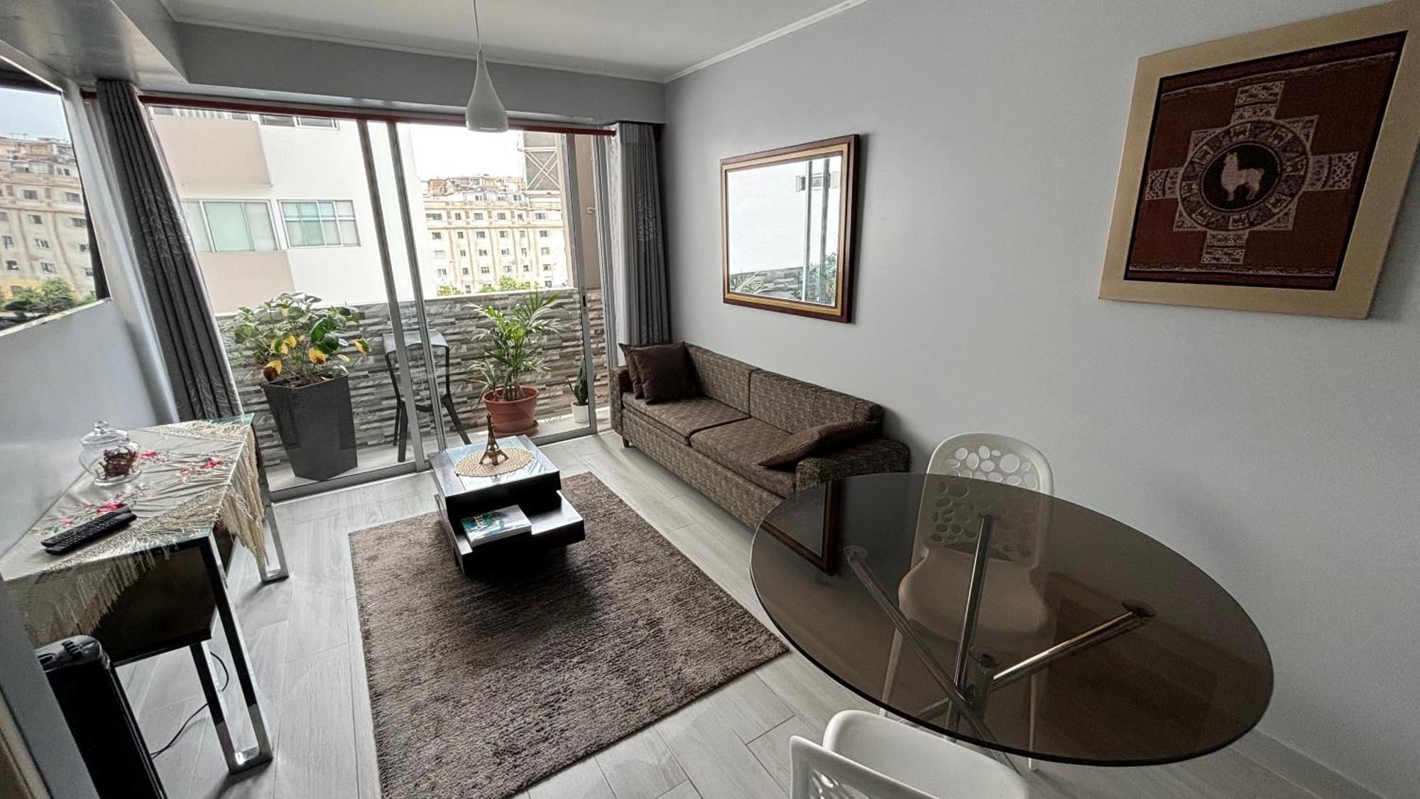 Departamento En Miraflores Con Surquillo 리마 외부 사진